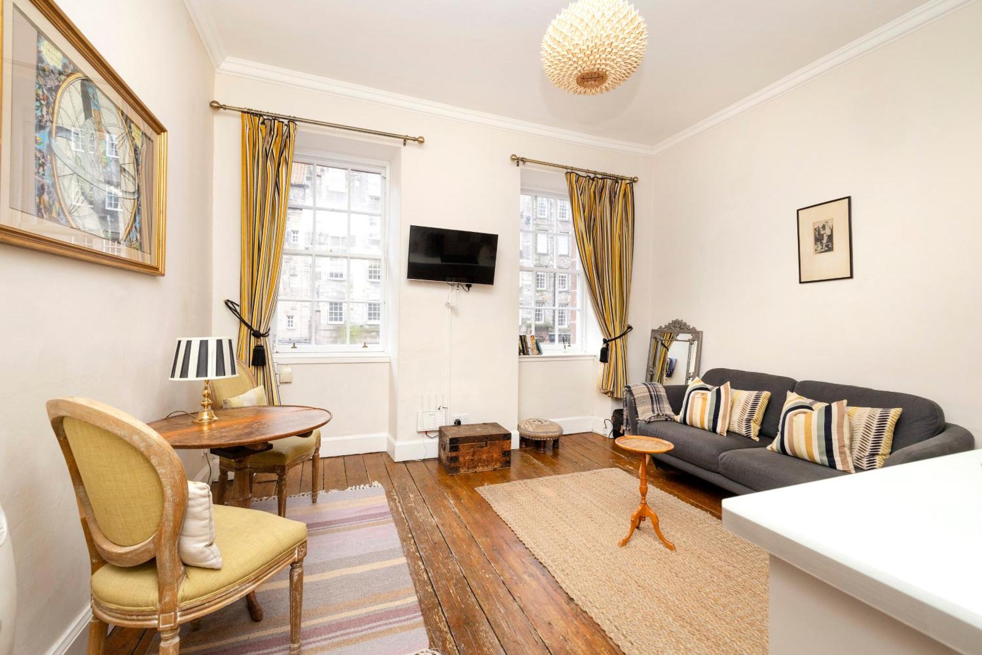 Joivy Classy Apartment Near Edinburgh Castle Екстериор снимка