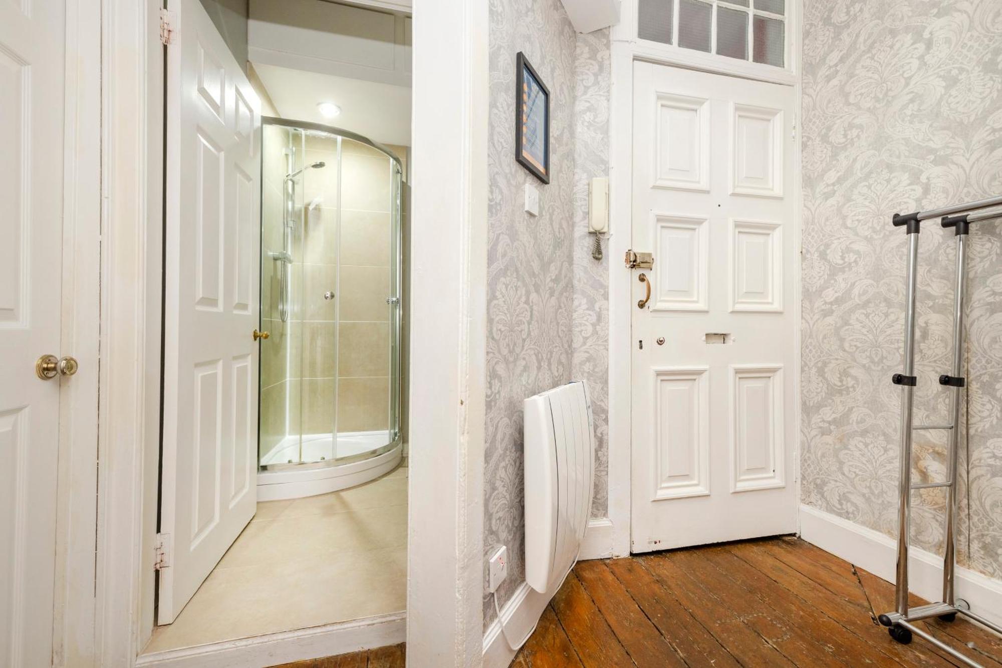 Joivy Classy Apartment Near Edinburgh Castle Екстериор снимка